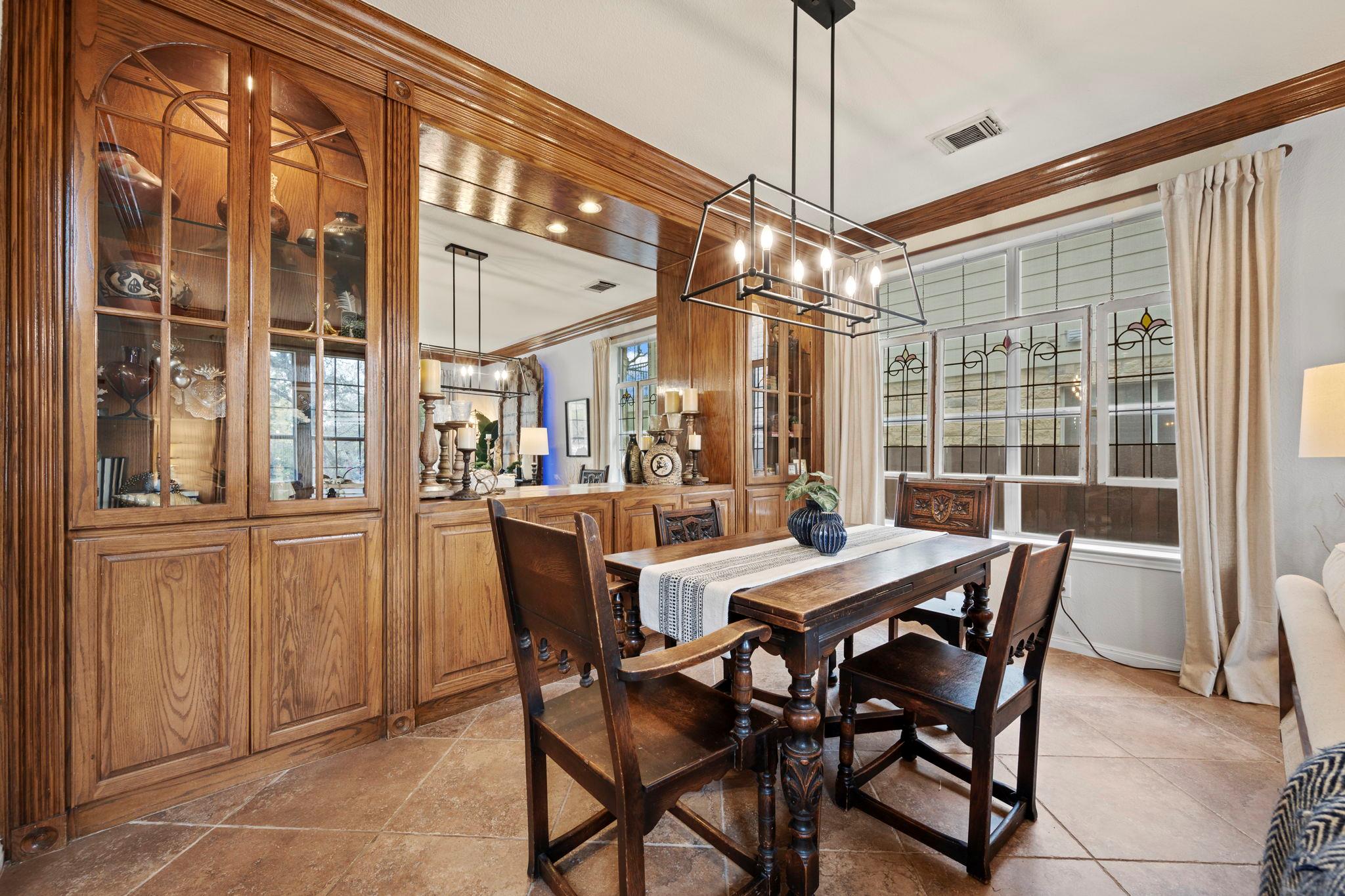 1224 Fall Creek LOOP