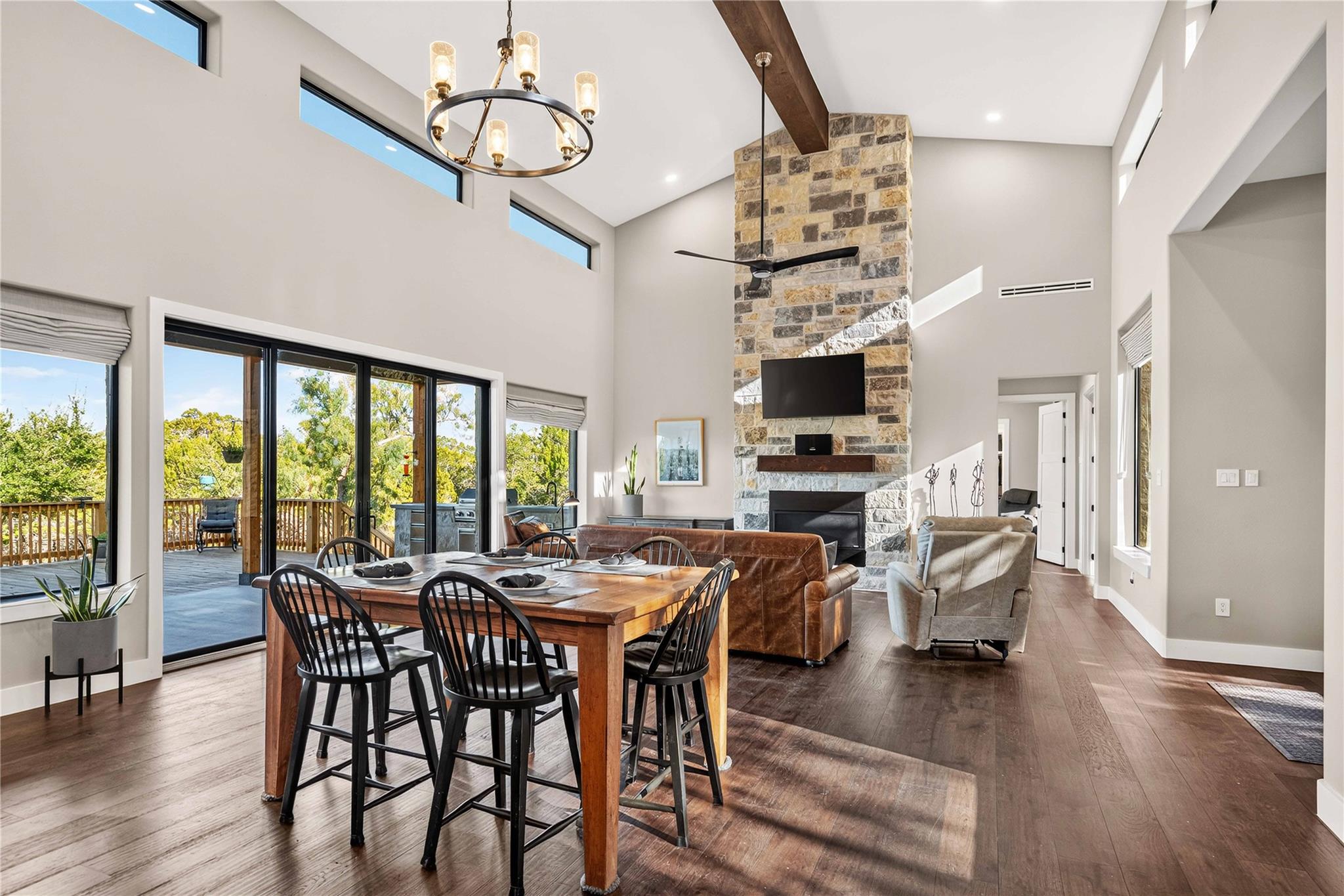 4343 Brasada LN