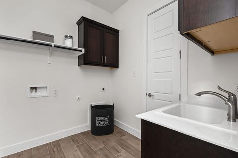 Tiny photo for 904 Arundel RD, Lakeway, TX 78738 (MLS # 8698753)