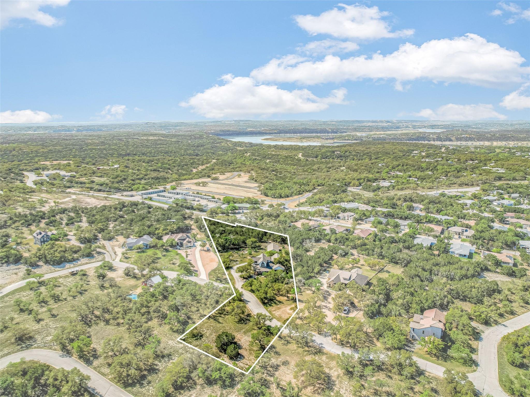 19904 Victoria Chase RD