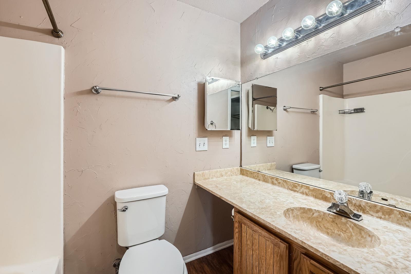 San Marcos, Texas 78666, United States, 2 Bedrooms Bedrooms, ,2 BathroomsBathrooms,Residential,Active,85279