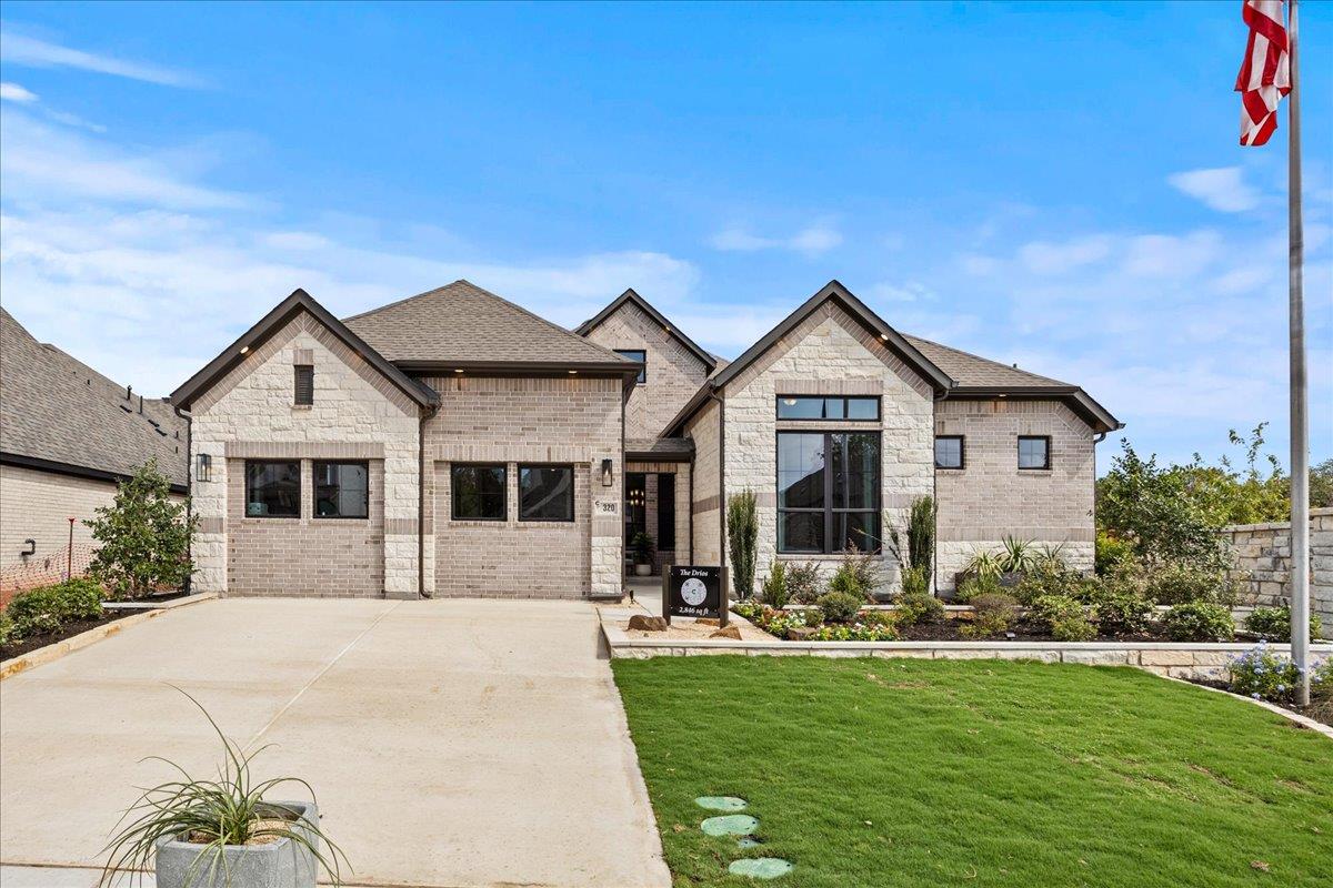 216 Firethorn CV