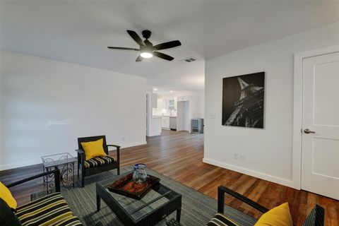 Tiny photo for 5401 Wellington DR, Austin, TX 78723 (MLS # 6681989)