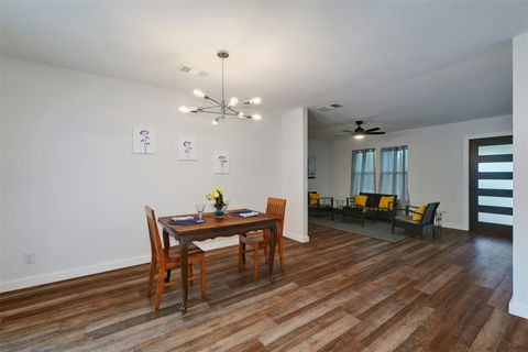 Tiny photo for 5401 Wellington DR, Austin, TX 78723 (MLS # 6681989)