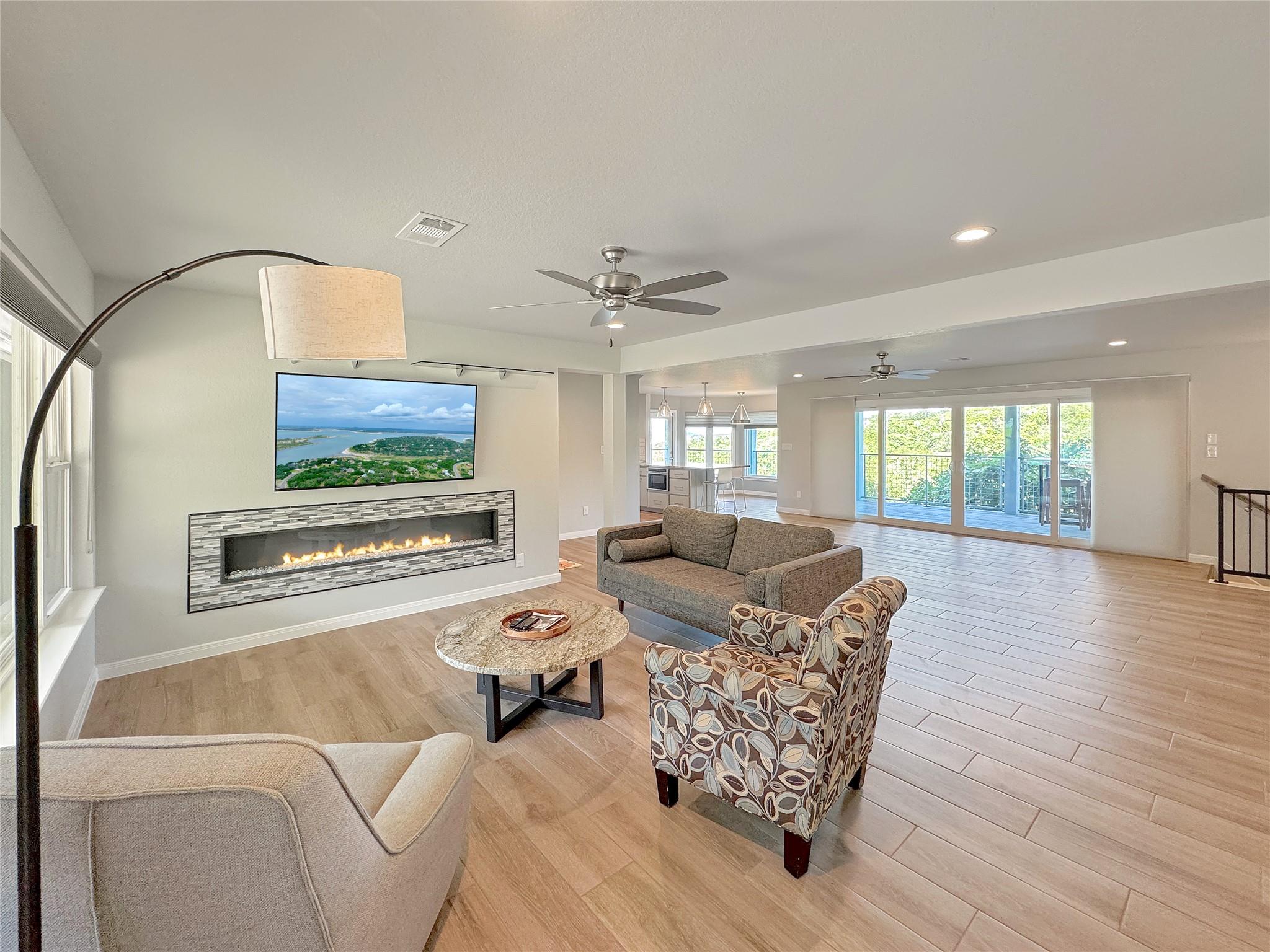 173 RIEDEL LN