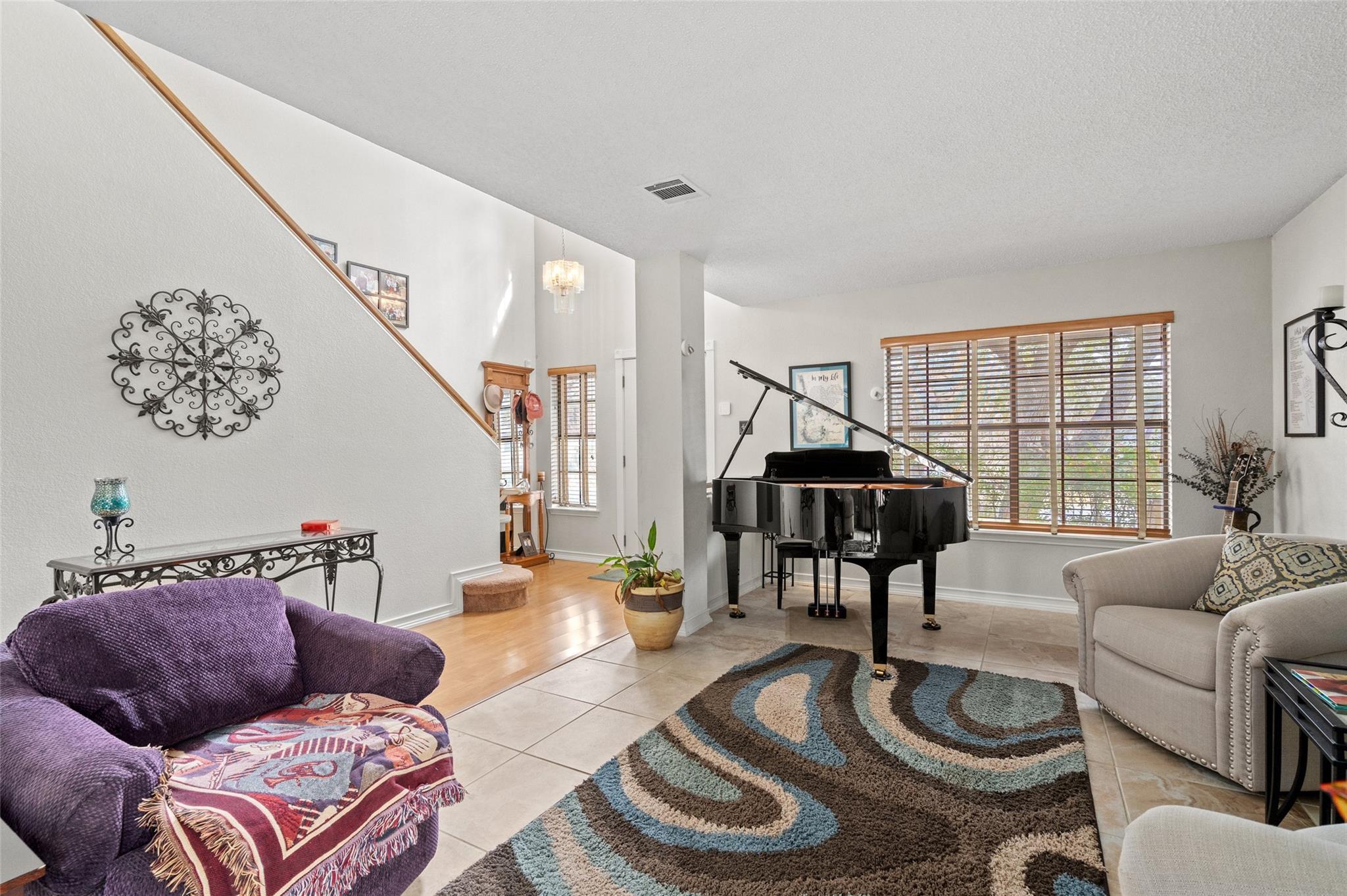 17500 Klamath Falls DR