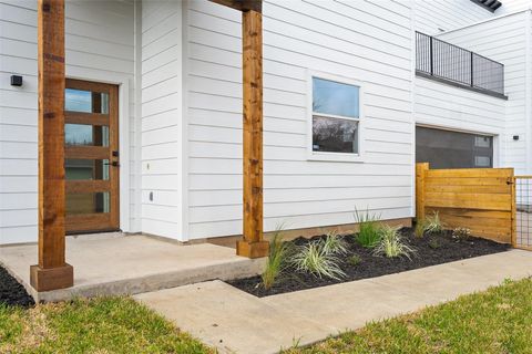 Tiny photo for 1212 Poquito ST #1, Austin, TX 78702 (MLS # 5064101)