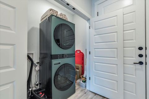 Tiny photo for 3101 Govalle Ave #220, Austin, TX 78702 (MLS # 8176307)