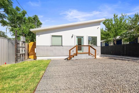 Photo of 1171 Nickols Ave #1, Austin, TX 78721 (MLS # 3148650)