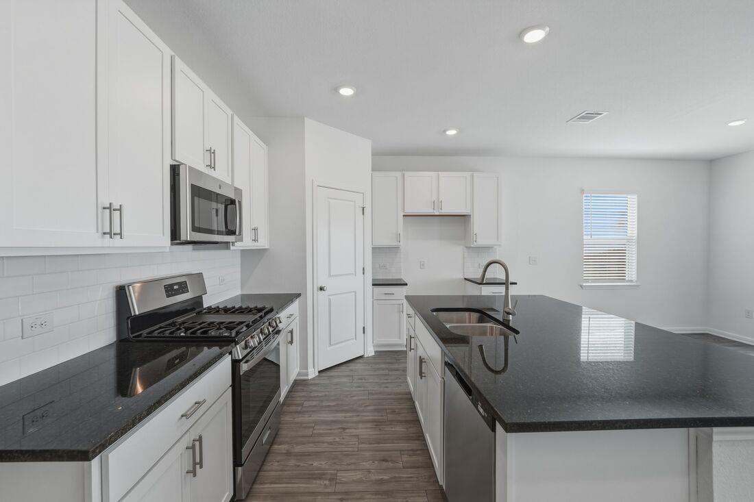 14009 Axel Johanson DR