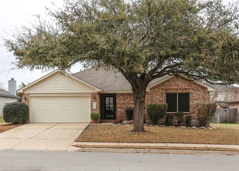 Photo of 1305 Willow Bluff DR, Pflugerville, TX 78660 (MLS # 1688543)