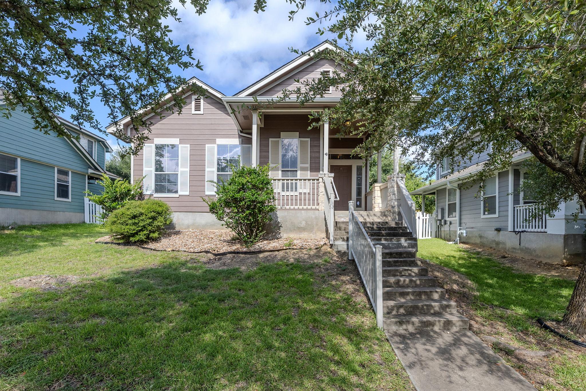 1012 Monadale TRL
