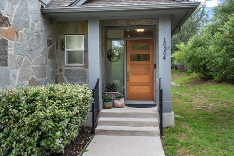 Tiny photo for 10304 Twin Lake CIR, Dripping Springs, TX 78620 (MLS # 1660779)