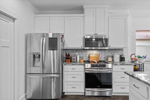 Tiny photo for 10304 Twin Lake CIR, Dripping Springs, TX 78620 (MLS # 1660779)