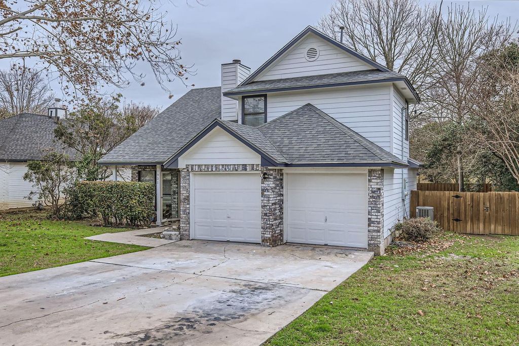 Photo of 1931 Lisa LN, San Marcos, TX 78666 (MLS # 5969169)