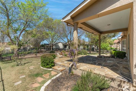 516 Texas DR Georgetown TX 78633