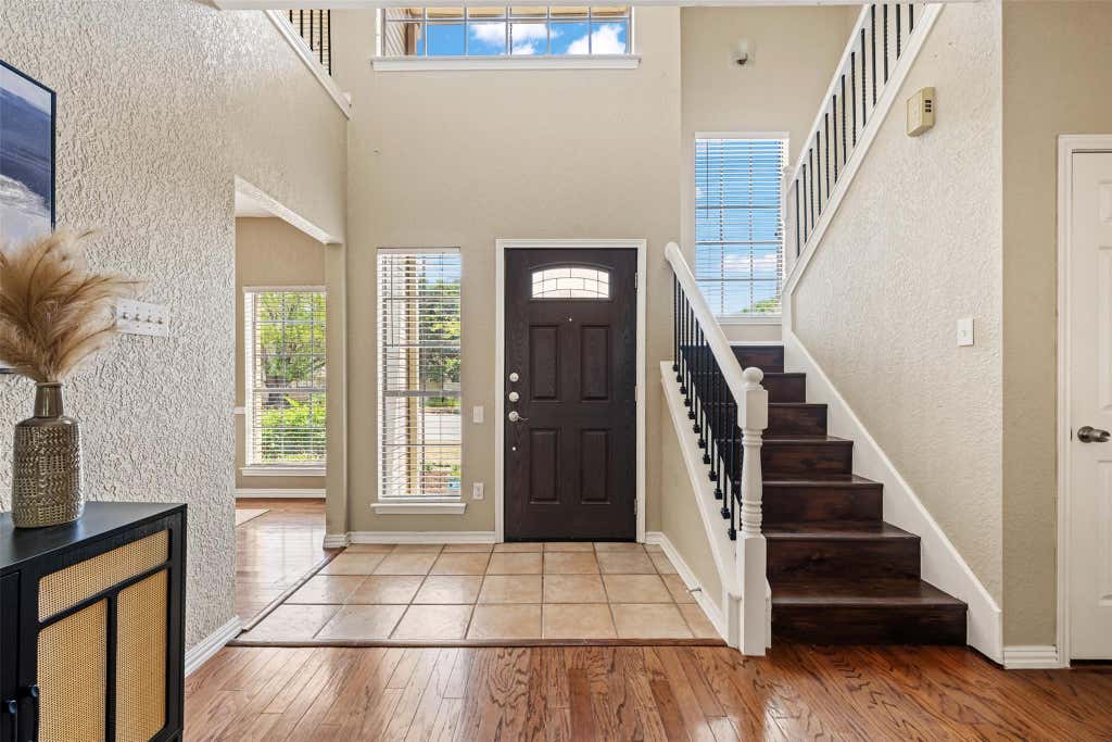 Photo of 2148 Surrender Ave, Austin, TX 78728 (MLS # 7821714)