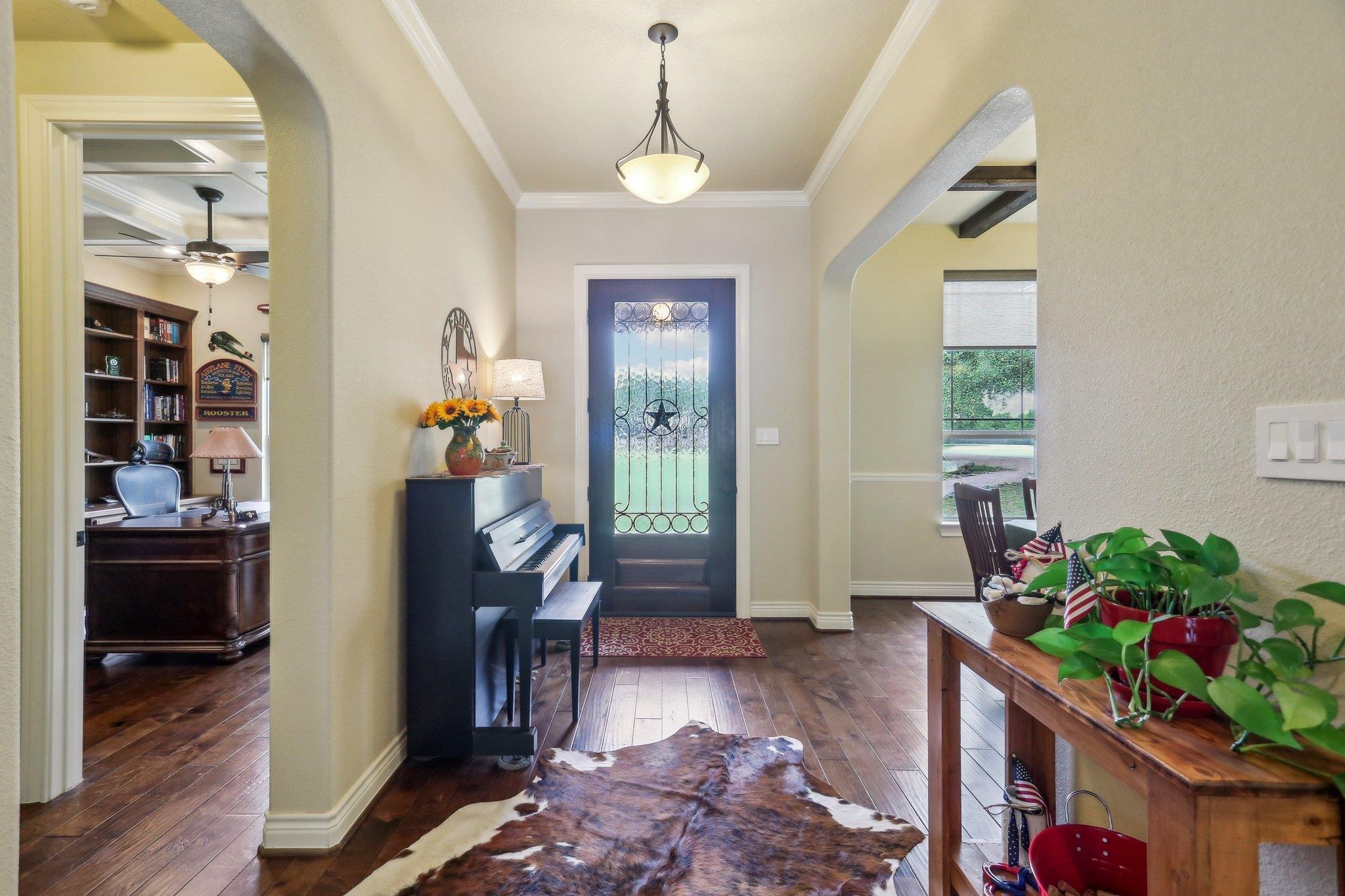148 Glen Ellen CT