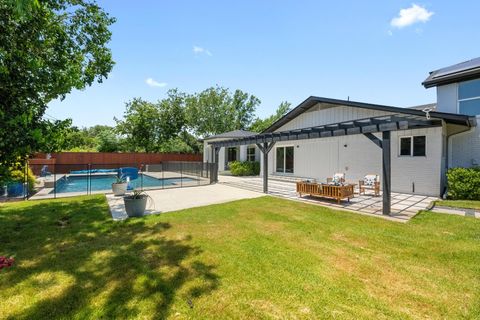 Tiny photo for 4803 Fairview DR, Austin, TX 78731 (MLS # 7713989)