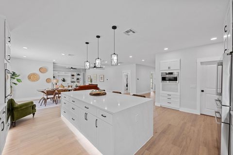 Tiny photo for 4803 Fairview DR, Austin, TX 78731 (MLS # 7713989)