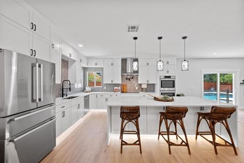 Tiny photo for 4803 Fairview DR, Austin, TX 78731 (MLS # 7713989)