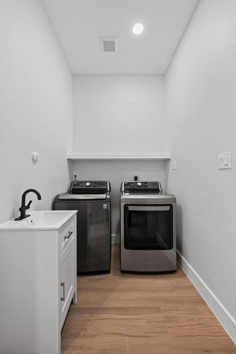 Tiny photo for 4803 Fairview DR, Austin, TX 78731 (MLS # 7713989)