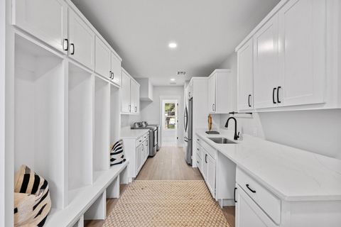Tiny photo for 4803 Fairview DR, Austin, TX 78731 (MLS # 7713989)
