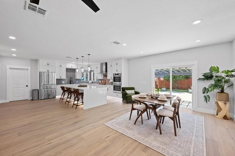 Tiny photo for 4803 Fairview DR, Austin, TX 78731 (MLS # 7713989)