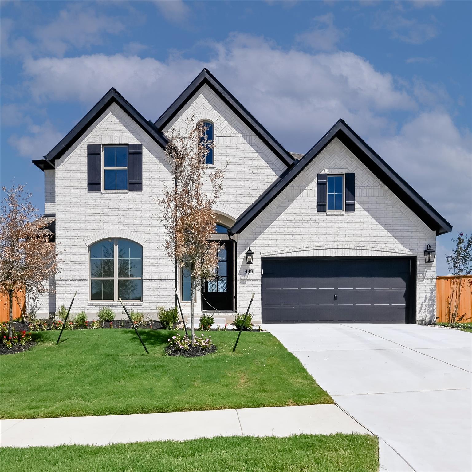 448 Bay Breeze DR