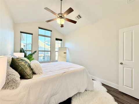 Tiny photo for 1044 Sugaree Ave, Austin, TX 78757 (MLS # 6163275)