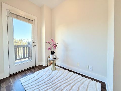 Tiny photo for 1044 Sugaree Ave, Austin, TX 78757 (MLS # 6163275)