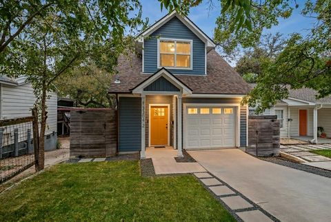 Photo of 3304 Hollywood Ave #2, Austin, TX 78722 (MLS # 8012273)