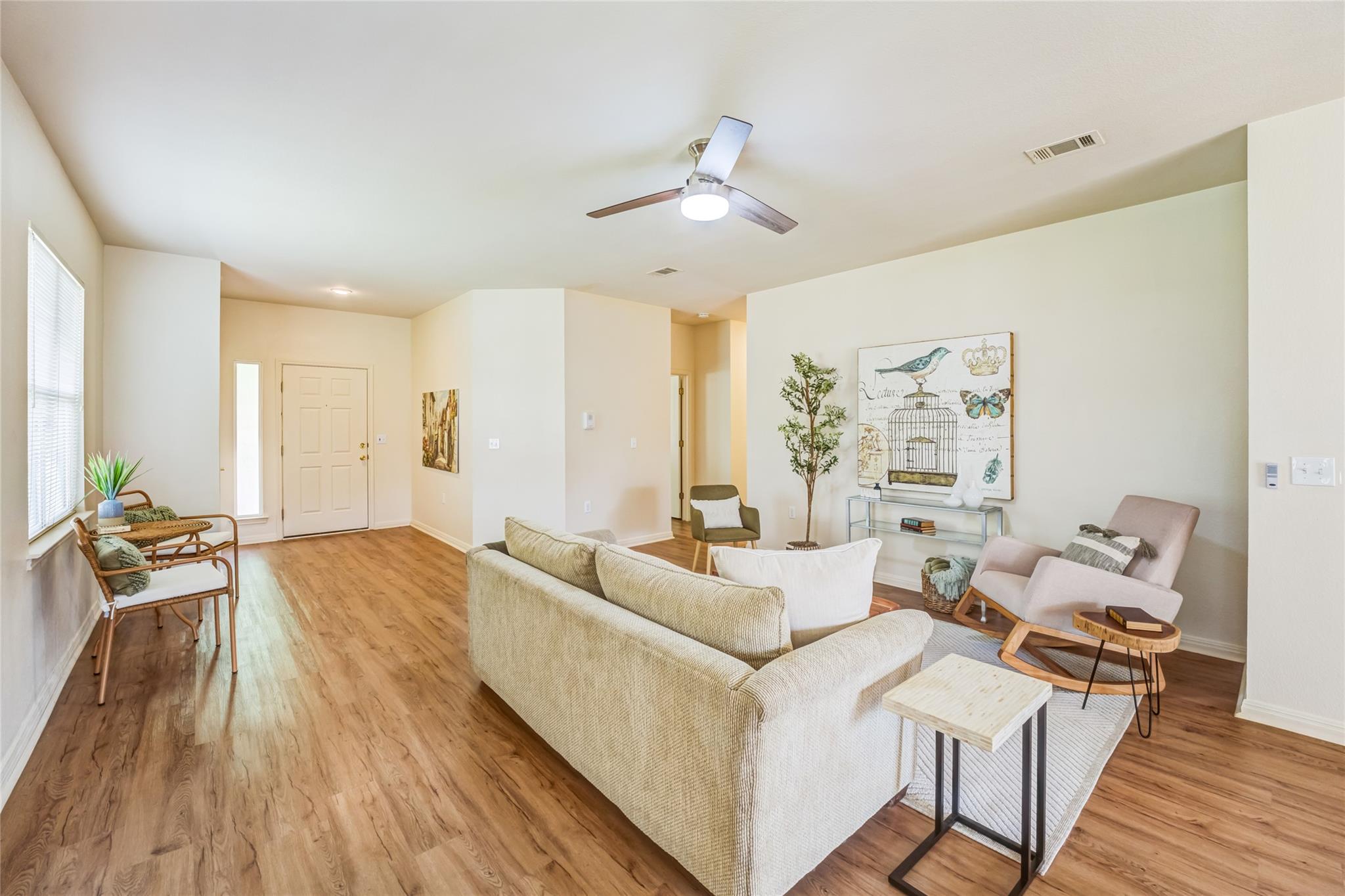 518 Texas DR