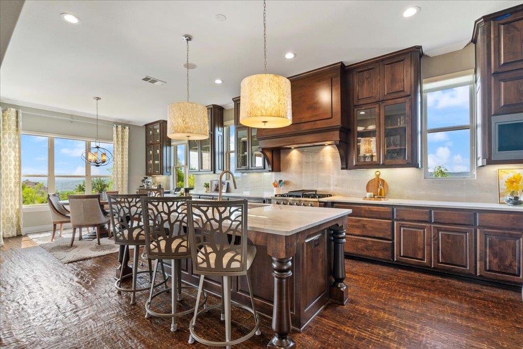 457 Santaluz LN