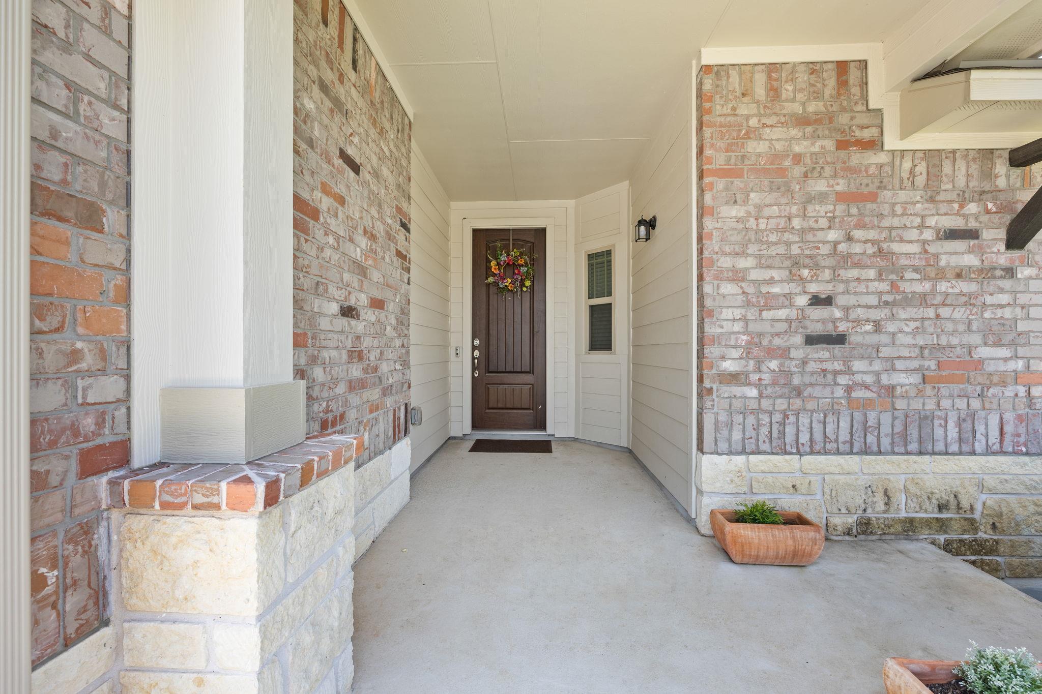 532 Elm Green ST