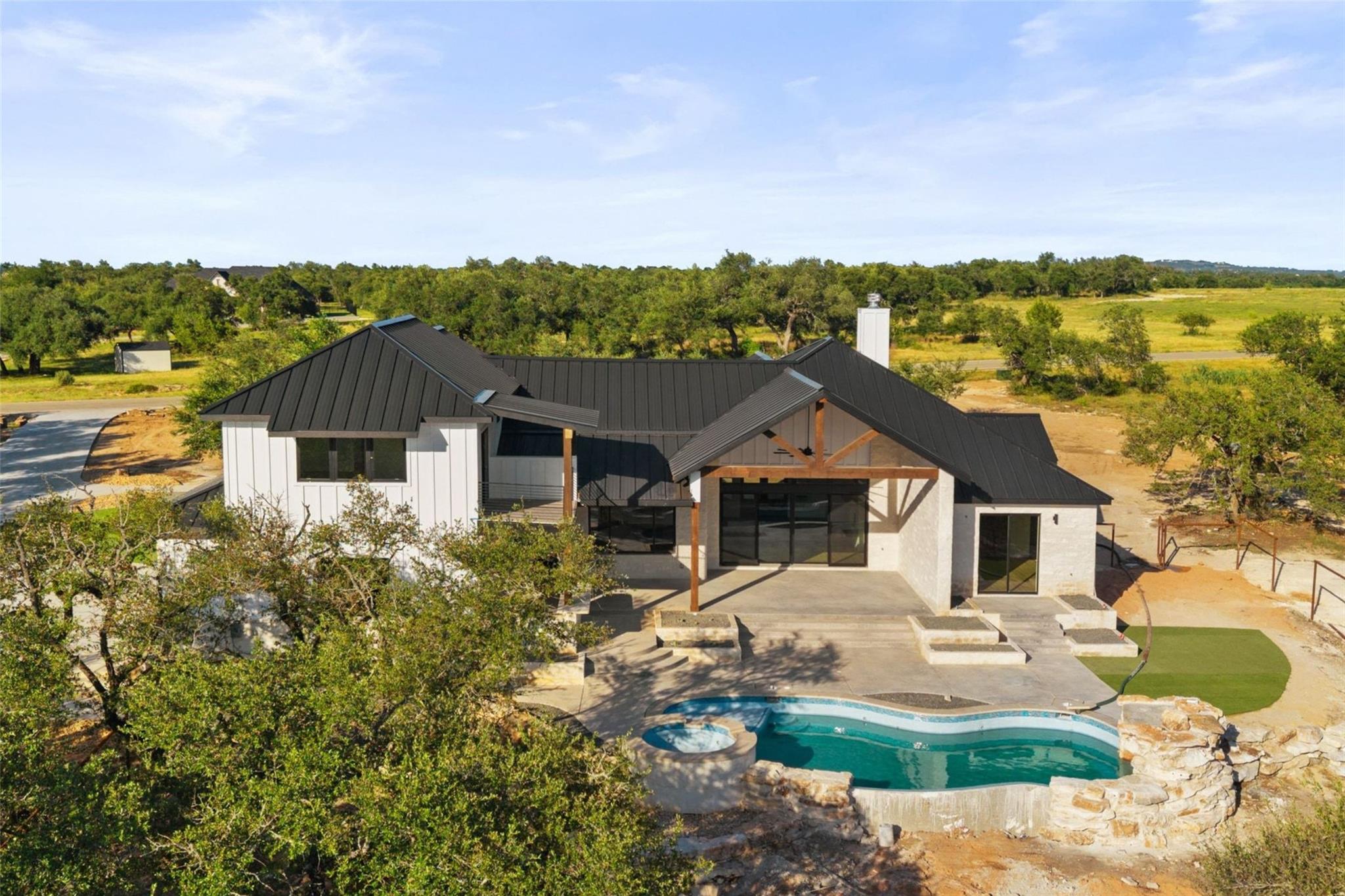 765 Legacy Hills DR