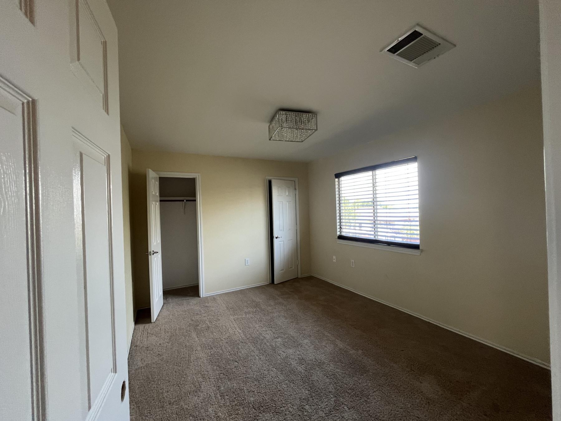 12708 La Paz LN