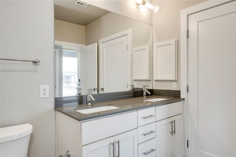 Tiny photo for 2724 Treble LN #324, Austin, TX 78704 (MLS # 7171150)