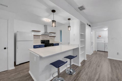 Tiny photo for 4500 E Oltorf ST #D410, Austin, TX 78741 (MLS # 2104598)
