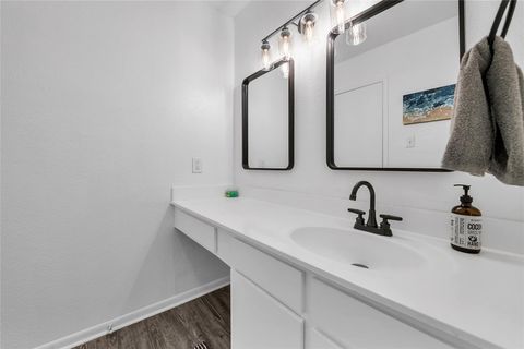 Tiny photo for 4500 E Oltorf ST #D410, Austin, TX 78741 (MLS # 2104598)