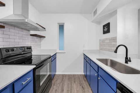 Tiny photo for 4500 E Oltorf ST #D410, Austin, TX 78741 (MLS # 2104598)