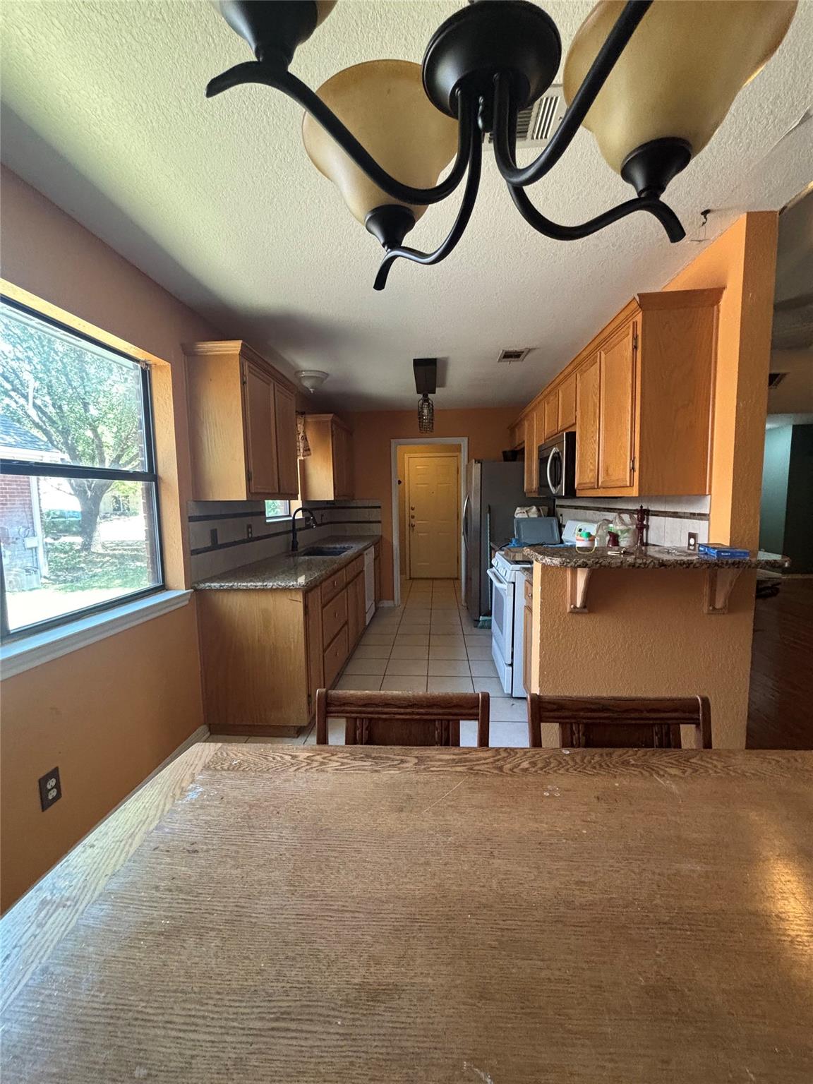 309 Bastian LN