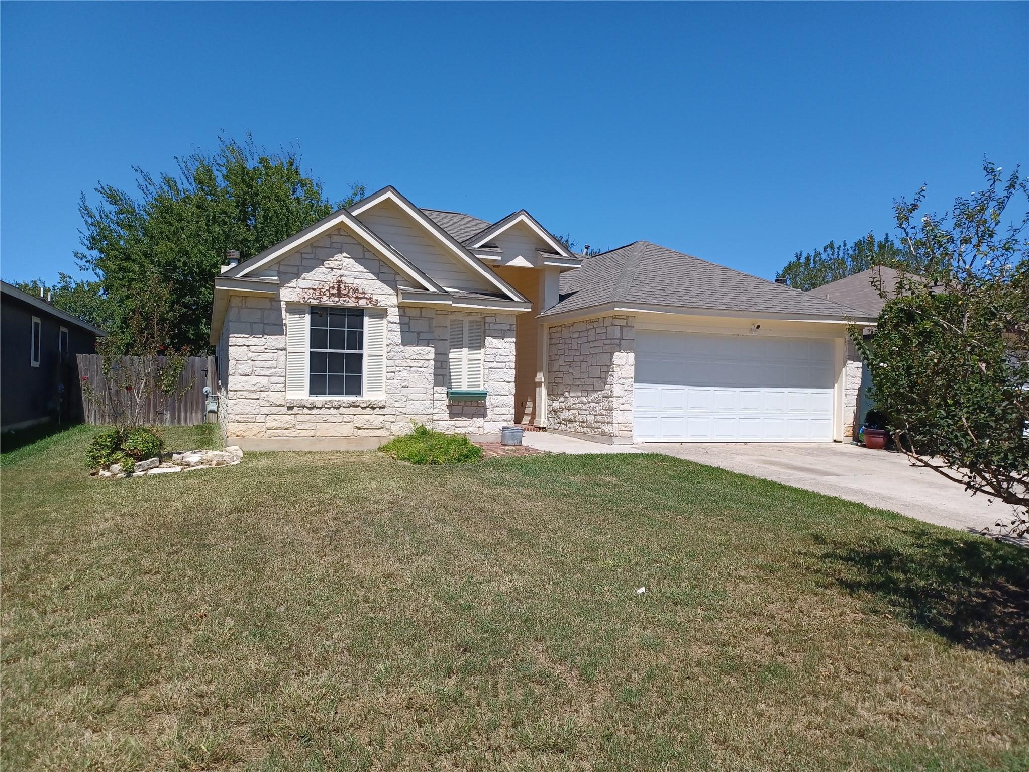 View Lockhart, TX 78644 house