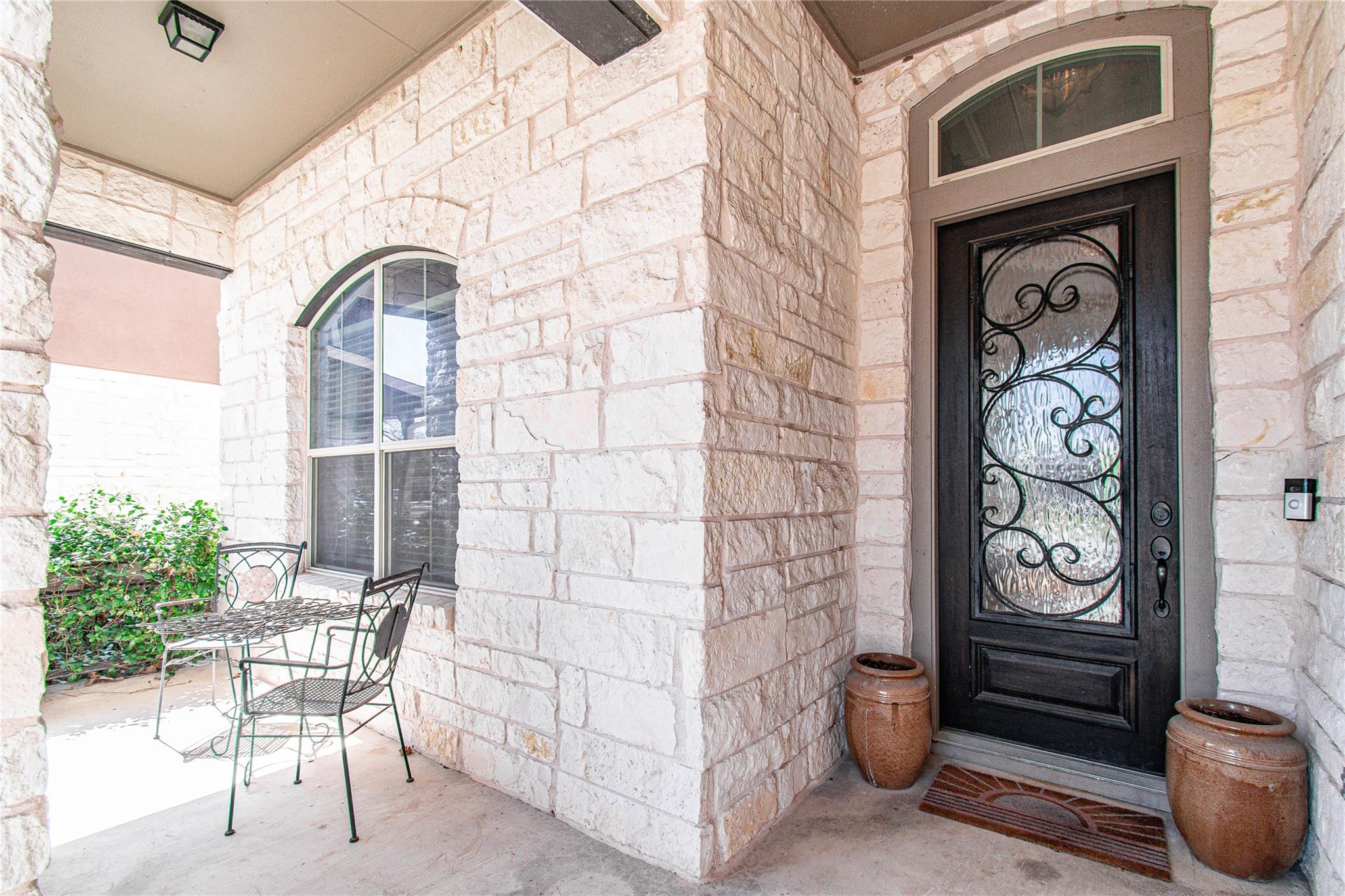 2509 Etta May LN