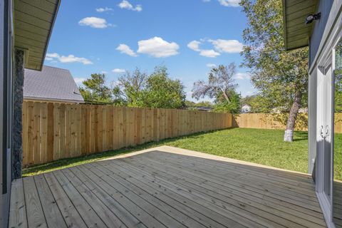 Tiny photo for 1712 Hillcrest LN, Austin, TX 78721 (MLS # 4508953)