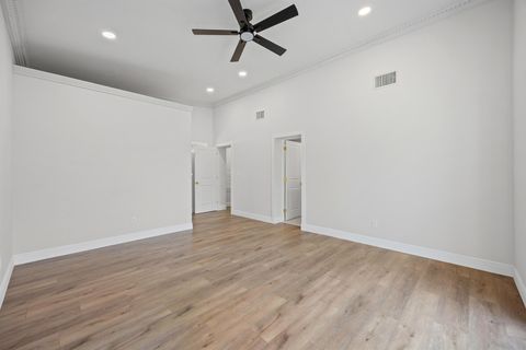 Tiny photo for 1712 Hillcrest LN, Austin, TX 78721 (MLS # 4508953)