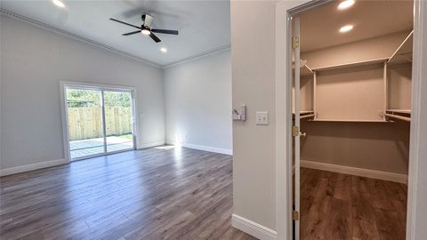 Tiny photo for 1712 Hillcrest LN, Austin, TX 78721 (MLS # 4508953)