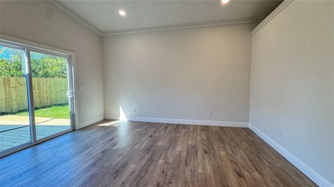 Tiny photo for 1712 Hillcrest LN, Austin, TX 78721 (MLS # 4508953)