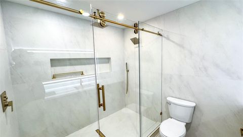 Tiny photo for 1712 Hillcrest LN, Austin, TX 78721 (MLS # 4508953)