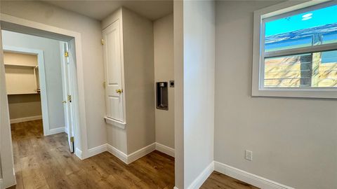 Tiny photo for 1712 Hillcrest LN, Austin, TX 78721 (MLS # 4508953)